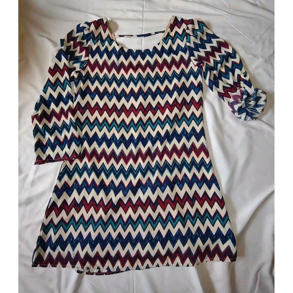 Sz Med EUC Lined Dress Roll Sleeve Chevron Aztec Low Back Dress